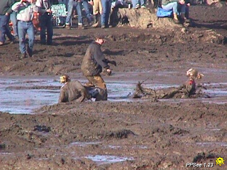 Mudfight2.JPG