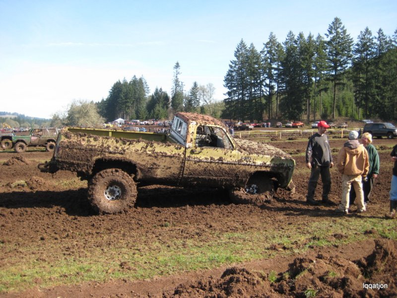 mud_2010_jr35.jpg