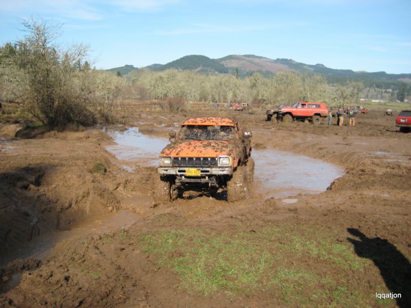 mud_2010_jr6.jpg